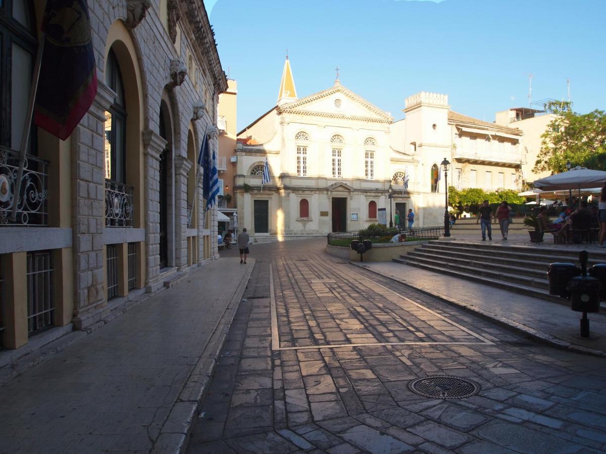 Ideally Situated Corfu Old Town Studio Exterior foto