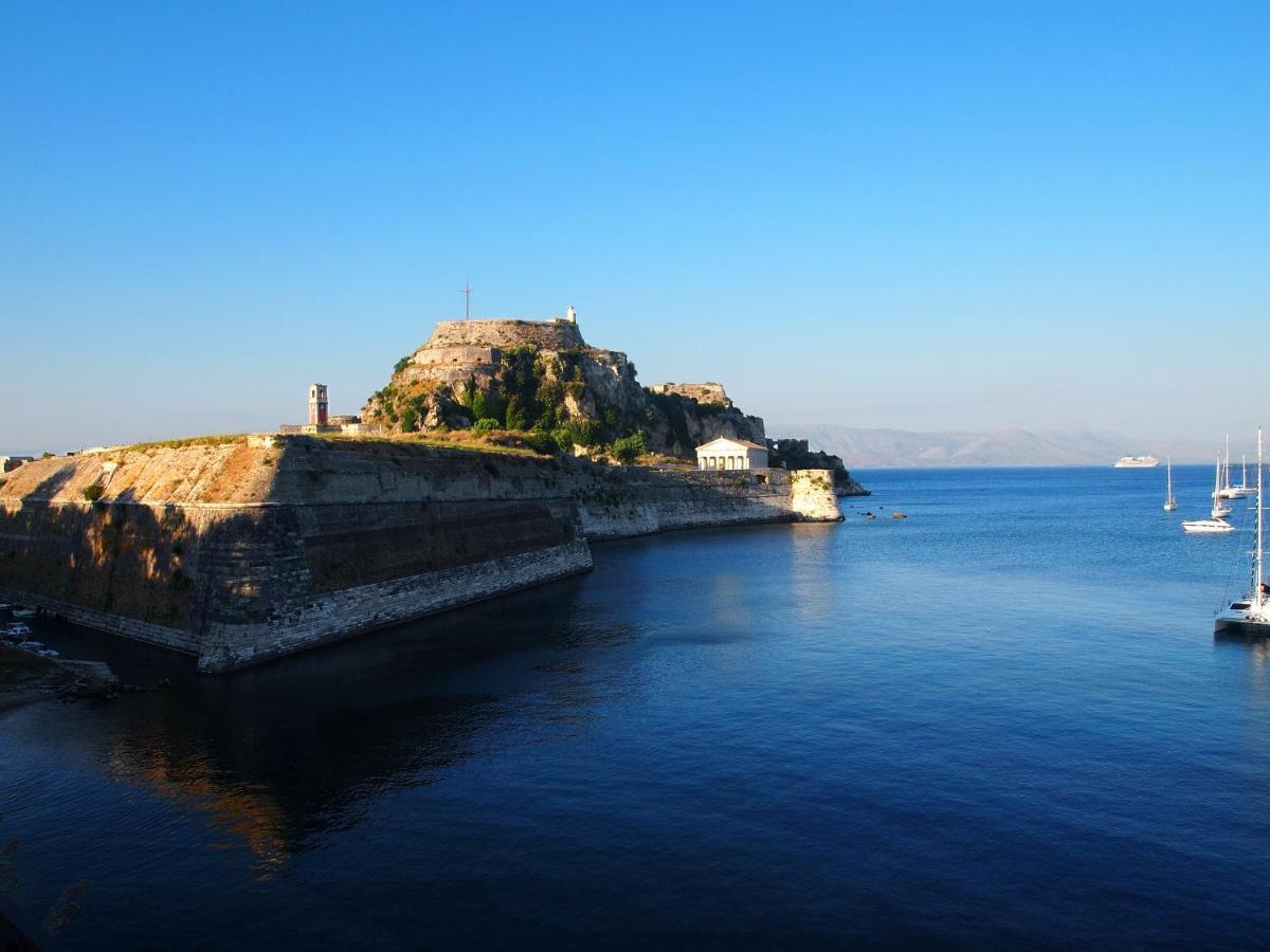 Ideally Situated Corfu Old Town Studio Exterior foto